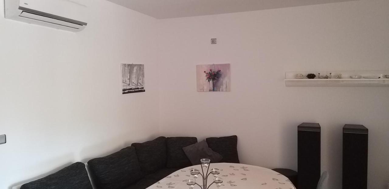 Apartman Slavica Rogoznica  Exteriér fotografie